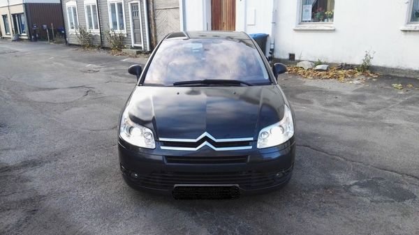1 Citroën C4 – Image 1
