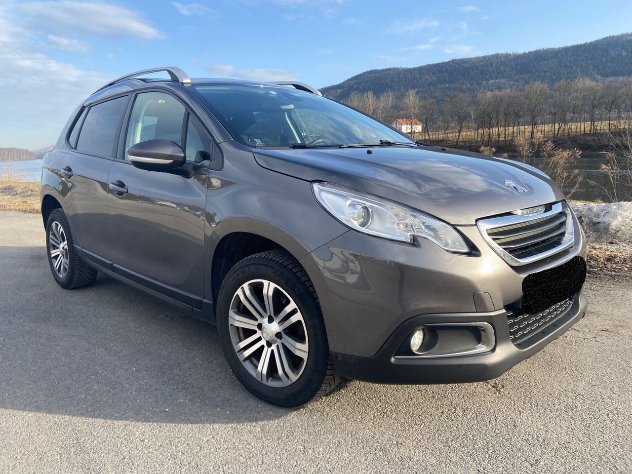 1 Peugeot 2008 – Image 1
