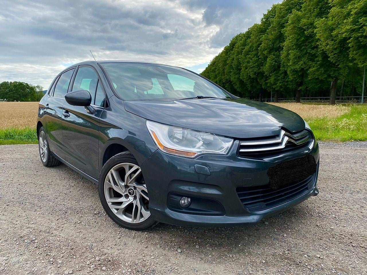 1 Citroen C4 – Image 1