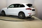 Porsche Cayenne – Image 5